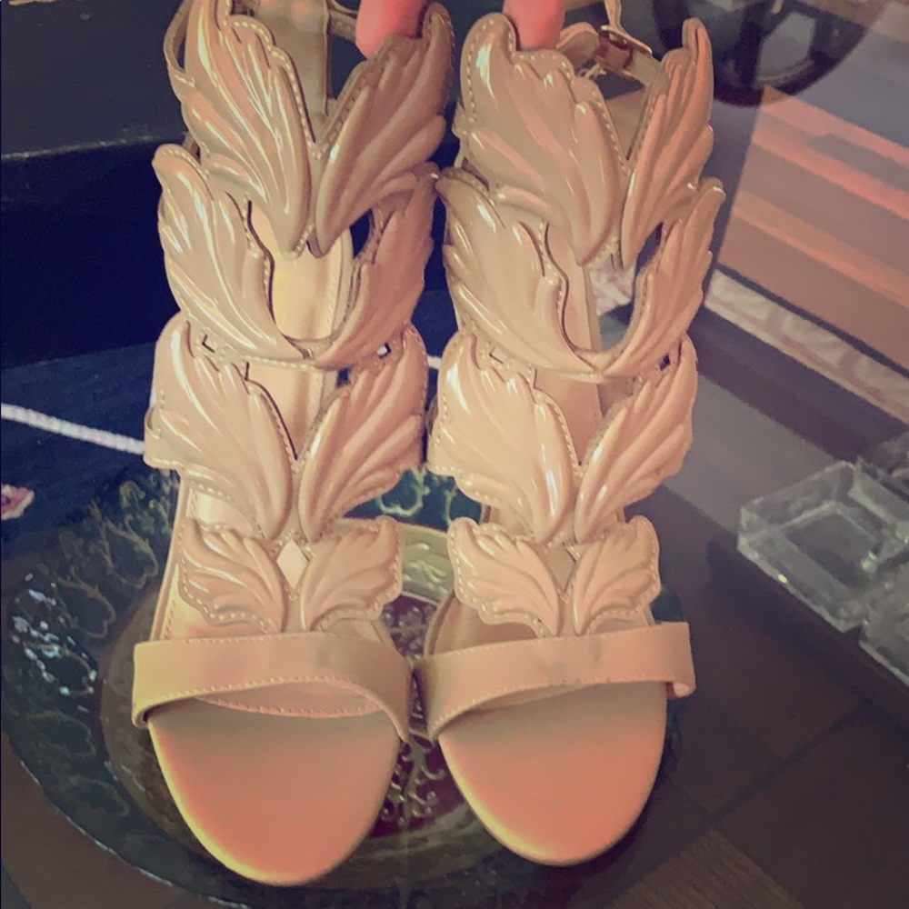 Olivia heels , NEVER USED